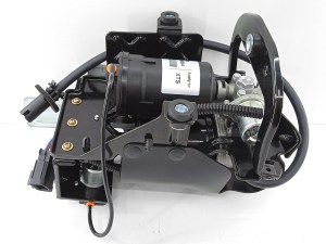 Компрессор пневмоподвески Cadillac XTS X-Series Touring Sedan 84355910, 23468864, 23446561, 23129283, 23168660, 23353754, 22902411, 22936012, 22983463, 84355910, 84219810, 84160004, 23446561, 23468864, 23129283, 23168660