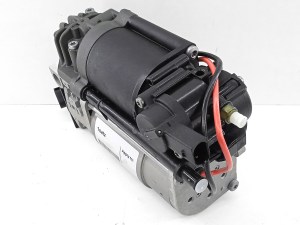 Компрессор пневмоподвески BMW 7 сирии F01 / F02 / F04 ATM