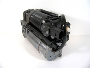 Компрессор пневмоподвески BMW 6 серии GT G32 Wabco