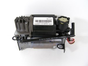 Компрессор пневмоподвески Mercedes E-class (W211) Wabco 4154033030