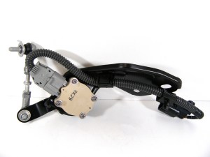 Датчик высоты дорожного просвета правый Toyota Prado 150 Toyota