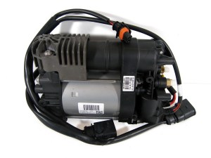 Компрессор пневмоподвески Porsche Panamera 970 Continental