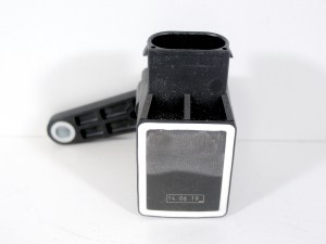 Датчик высоты дорожного просвета Mercedes S-class (W221) Mercedes