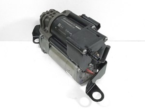 Компрессор пневмоподвески Mercedes Sprinter W907 0993200004, A0993200004, 099320000480, A099320000480, 2053200104, A2053200104, 4154030422, A2133200004, A2133200104, A2133209900, A2133204701, 2133200004, 2133200104, 2133209900, 2133204701