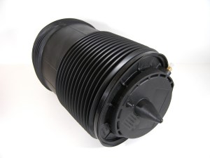 Пневмобаллон задней подвески Audi Q7 II левый ATM