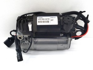 Компрессор пневмоподвески Audi Q7 ATM