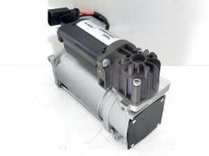 Компрессор пневмоподвески Iveco Daily 35C, 40C, 50C,  Iveco Bus 40C, 50C, Iveco Daily III 65C 500061484, 500061483, 500340807, 500061230, 500061229, 500340807, 42568325, 500061481