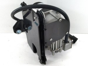 Компрессор пневмоподвески Lincoln Navigator 7L1Z5319AE, 7L1Z5319A