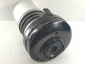 Пневмобаллон передней подвески VolksWagen Touareg III CR7 4M4616039J, 4M4616039K