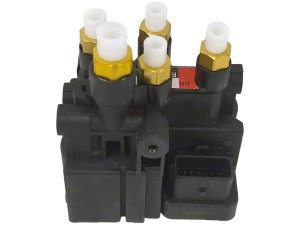 Блок клапанов пневмоподвески задний Jaguar I-Pace X590 T4K14387, T4K1338, T4K19951