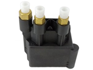 Блок клапанов пневмоподвески Mercedes EQC N293 A2513200158, A2123200758, 2513200158, 2123200758