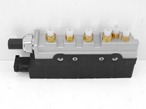 Блок клапанов пневмоподвески Jaguar XJ X350 / X358 ATM C2C2241, 2W933B486AA, 2W935B696AE, HTIKF201500011, KASAA01040100011201, C2C35166, C2C2265, C2C22909, C2C9929